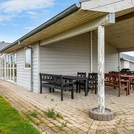 Charming Retreat For 6 - By Traum * Løkken